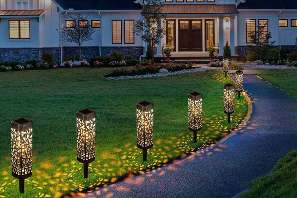 Weather Resistant Outdoor Lamp